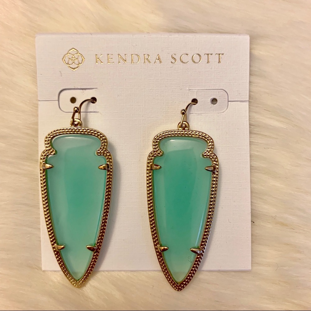 Kendra Scott Skylar earring in gold/chalcedony